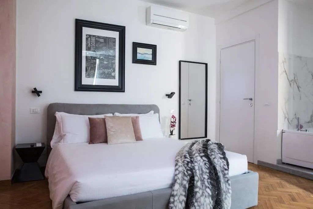 Apartment Pink Intimate Jacuzzi Suite Trastevere - Top Collection Rom Italien